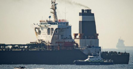 Iranska garda otela strani tanker s 12 članova posade