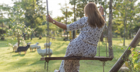 "Kada sam vidjela bivšeg momka odmah sam obukla kratku haljinu i izašla sa djetetom. Udata sam već skoro 3 godine i nije da ne volim svog muža"