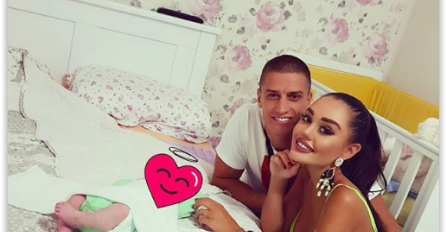 ANA KORAĆ OBJAVILA SLIKU KAKO DRŽI BEBU, PRESLATKO: Komentari samo pljušte, a tek ove slatke ručice