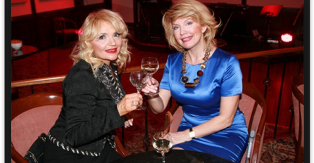 Ona je najljepša jugoslovenska misica! Gradila je karijeru u Americi, a onda su joj pokušali oteti sina! Napustila je sve i vratila se! ZNATE JE KAO VODITELJICU OVE POPULARNE EMISIJE