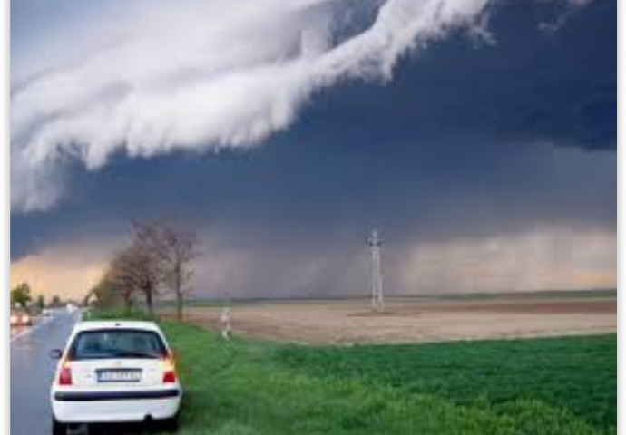 VREMENSKA PROGNOZA ZA UTORAK: Meteorolozi šokirani HLADNIM TALASOM koji će već danas pogoditi BiH! Najgore slijedi nakon toga! Savjetuje se da ne izlazite napolje bez ovog... 