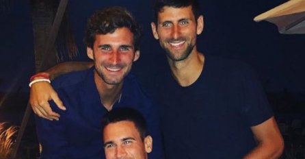 BRAT NOVAKA ĐOKOVIĆA SE TAJNO OŽENIO: Marko Đoković oženio prelijepu Brazilku, a tek kad JOJ VIDITE SLIKE (FOTO)