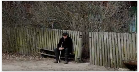 Ovog dedu su pronašli u Černobilu,nikad nije napustio svoj dom, 90 mu je godina, a kad su vidjeli kako izgleda SVI SU ZANIJEMILI! 