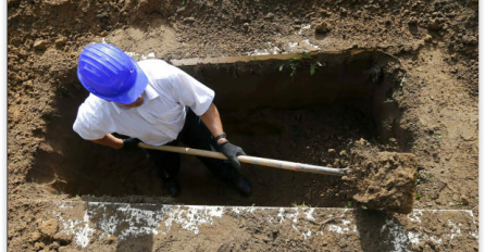 Prije nego što se počeo baviti glumom, ovaj poznati BH glumac je radio na groblju