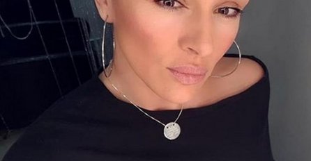 ANABELA ATIJAS SE OSMJELILA DA OBUČE OVAJ KUPAĆI: KOMENTARI PLJUŠTALI NA SVE STRANE! FOTO