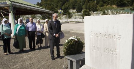 Scanlan: Srebrenica je živi spomenik koji treba posjećivati tokom cijele godine
