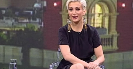 NEPRIJATNA SCENA NA LJETOVANJU: DUŠICA JAKOVLJEVIĆ UŽIVALA SA SVOJOM DJECOM, A ONDA SE DOGODILO OVO!