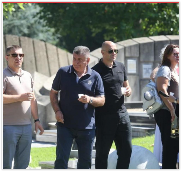 screen-shot-08-10-19-at-03-06-pm