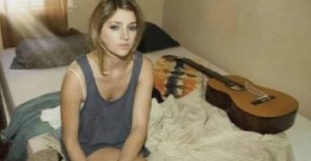 ZAPALILA INTERNET: Poslala mužu fotku sa poslovnog puta, a zbog DETALJA NA NJOJ, odmah se RAZVEO