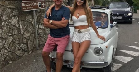 RUSKI MILIJARDERI ŽENE DJEVOJKE KOJE SU OD JUČER PUNOLJETNE: Izvukao je iz zatvora kad je imala 15 godina, POGLEDAJTE NJIHOV LUKSUZNI ŽIVOT!