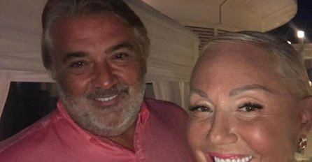 PRAVO MALO CARSTVO U MIAMIJU, ZANIJEMIT ĆETE KAD VIDITE: Ovako izgleda Brenina kuća na Floridi, LUKSUZ PRŠTI!