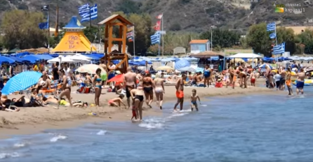 STRAVIČAN PRIZOR NA POPULARNOJ PLAŽI, LJUDI VRIŠTALI: Iz vode izvučena Srpkinja, NASTAO HAOS, SPASIOCI NA NOGAMA!