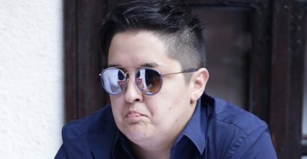 POLJUPCI NA KIŠI, LUDO GA JE VOLJELA: On je bio JEDINI dečko kojeg je Marija Šerifović PREDSTAVILA JAVNOSTI! ON JE PJEVAČ i svi ga dobro znate! (FOTO)