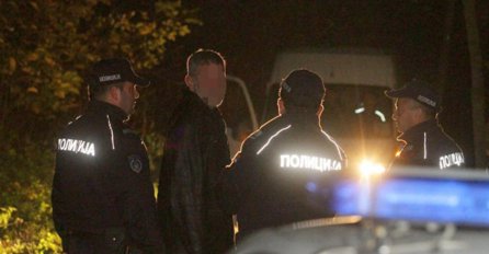 TEŠKA NESREĆA, AUTOMOBIL SLETIO S PUTA: Ima mrtvih, ekipa hitne pomoći na LICU MJESTA!