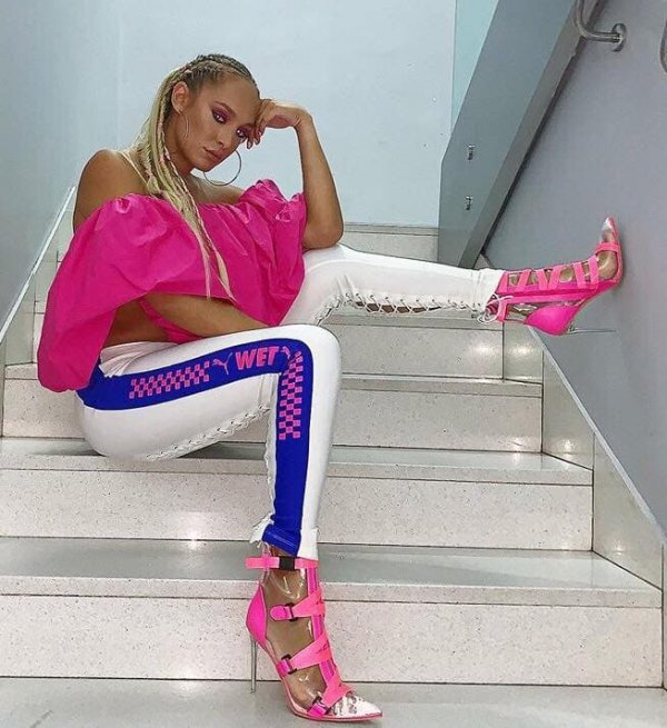 68471382-2500621866820789-4602618449112334336-n