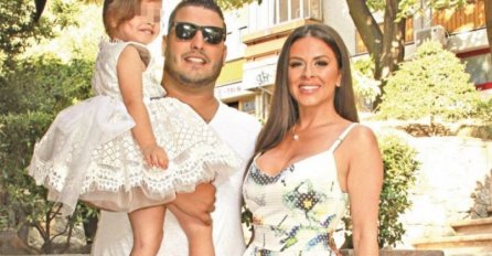 KAKAV PREOKRET! DARKO LAZIĆ ĆE PLAKATI KAO KIŠA KAD OVO ČUJE: Evo šta je sada uradila ANA SEVIĆ - VAN SEBE!