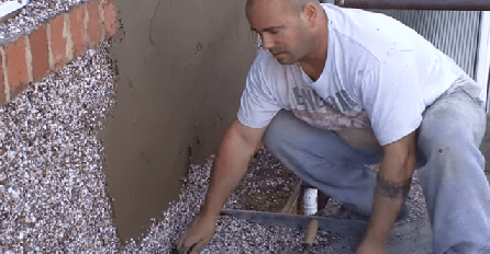 VLASNIKU OVE KUĆE SVI SE SMIJU: Čekajte samo dok vidite kakvu je FASADU URADIO! HIT NA BALKANU