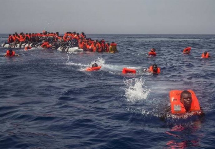 Potonuo brod sa 100 migranata, strahuje se da ima mrtvih
