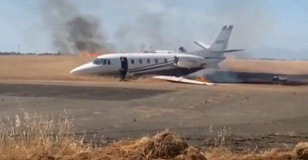 DRAMA NA PISTI, AVION SE ZAPALIO, GUSTI DIM KULJA NA SVE STRANE: Putnici i piloti nasrnuli na vrata, ŽIVOTI IM VISILI O KONCU!