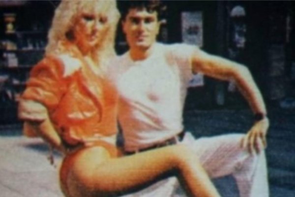 619561-lepa-brena-i-djole-djogani-ls