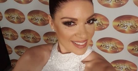 SANJA KUŽET OTIŠLA U TURSKU NA LJETOVANJE PA SE SKINULA U KUPAĆI KOSTIM: Muškarci nakon ovog prizora PALI U TRANS!