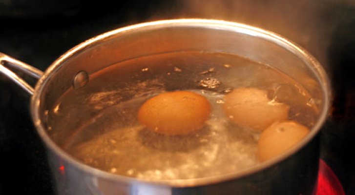 unuka-je-bila-skepticna-ali-je-verovala-njenoj-baki-da-ce-da-joj-objasni-njeno-cudno-ponasanje-4