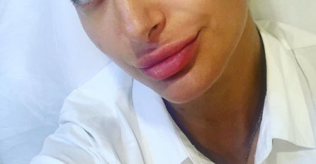 SVA U TETOVAŽAMA, DUŠICA JAKOVLJEVIĆ SE SKINULA I POKAZALA TIJELO U KUPAĆEM: Nisu ni slutili da ovako izgleda, a tek KAD SU VIDJELI DONJI DIO STOMAKA, ŠOK!