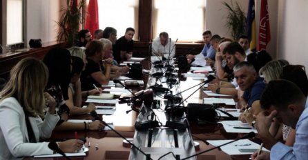 SDP: Vratite mandateili ćemo  u suprotnom pokrenuti proceduru za zaštitu partije