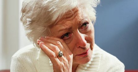 "Četiri sina, sva četiri otišla od kuće... "