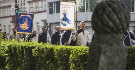 Viteškom promenadom u Sarajevu obilježena 830. godišnjica Povelje Kulina bana