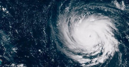 SAD: Uragan Dorian dostigao kategoriju četiri i prijeti Floridi