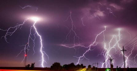 NEVRIJEME U DRŽAVI: Padao ogromni PLJUSAK, preko 2.000 MUNJA paralo nebo! A najgore tek slijedi! UŽAS!