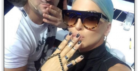 POSLJEDNJA KARLEUŠINA OBJAVA UPUĆENA LUKASU ODJEKNULA KAO BOMBA:  Napisala je samo jednu RIJEČ, Lukas pocrvenio od  BIJESA