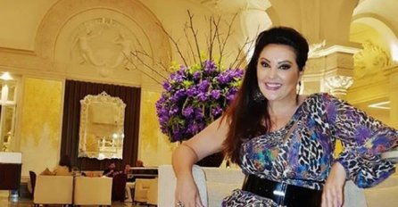 ŠOK! DRAGANA MIRKOVIĆ ZVANIČNO SRUŠILA INSTAGRAM:  Kad vidite kakvu je sliku objavila, PAST ĆETE SA STOLICE! (FOTO) 