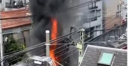 STRAŠAN SUDAR VOZA I KAMIONA: Povrijeđeni na sve strane, ISPOVIJEST PREŽIVJELOG PUTNIKA LEDI KRV U ŽILAMA!