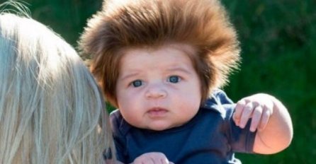 SJEĆATE SE BUJNE FRIZURE PRESLATKOG DJEČAKA? Sada je porastao, A TEK KAD VIDITE KAKO IZGLEDA! (FOTO)