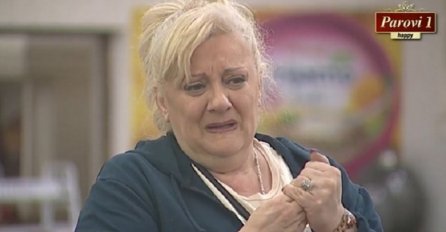 VESNA RIVAS UHVAĆENA SA FRAJEROM NA PLAŽI, ZMAJ ĆE POLUDJETI KAD VIDI KO JOJ JE DEČKO: Dosad je bio skriven od javnosti, a EVO KAKO IZGLEDA!