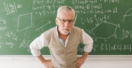 Fotografija studenata s kutijama na glavama ubrzo je postala viralna- nećete vjerovati svojim očima! FOTO