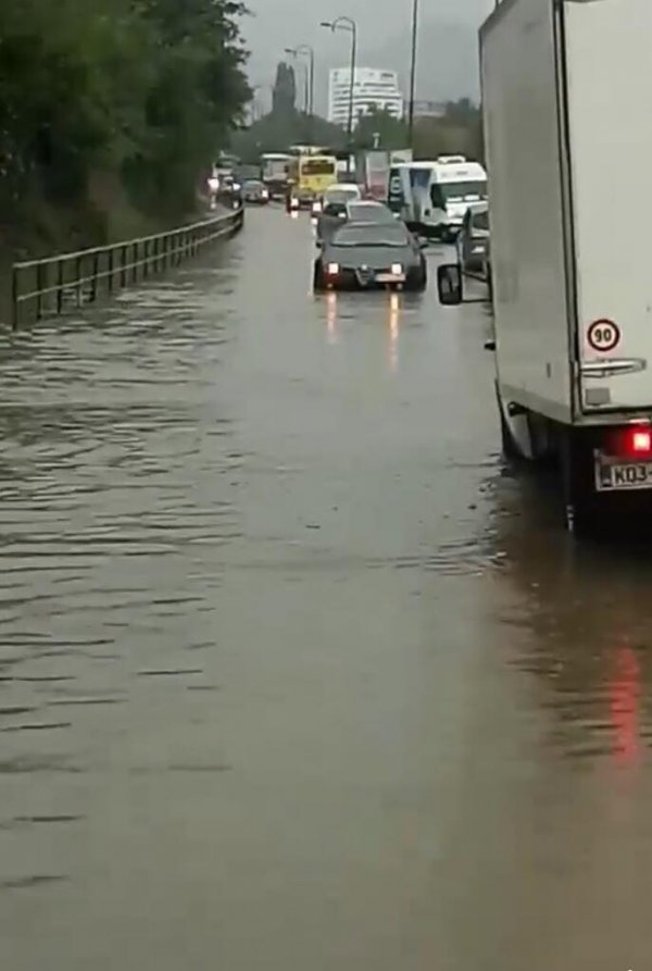 70346102-932355770457157-5642723571013779456-n