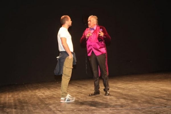 69973361-2099949996968674-7719890572789415936-n