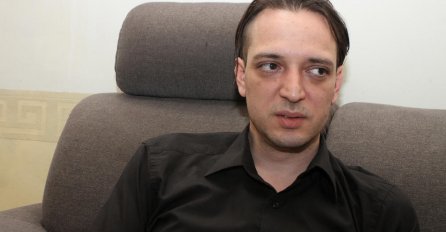 ZORAN MARJANOVIĆ STIGAO U SUD SA ARMIJOM ADVOKATA: Niko nije uočio ovaj detalj na MARJANOVIĆU!