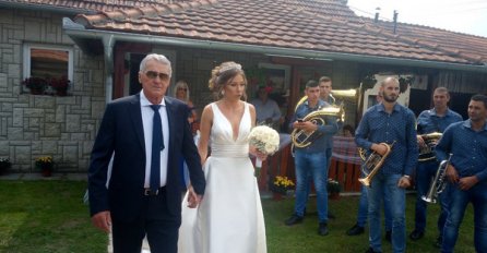 SRBIJA BRUJI O MLADOJ MILIJANI, A ONDA ŠOK, EVO KO JOJ JE IZABRAO VJENČANICU: A tek kad čujete GDJE ĆE NA MEDENI MJESEC!