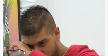 DEJAN DRAGOJEVIĆ SE GUŠIO U SUZAMA dok je OVO pričao : Kad čujete kako se majka ponašala prema njemu u djetinstvu srce će vam pući! I danas ima traume