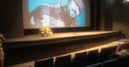 DRAMA NA KOMEMORACIJI, Gruova UDOVICA Danica sa sinovima došla na KOMEMORACIJU: Kad su je vidjeli zaplakali su