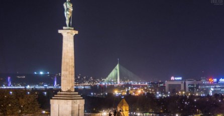 Ovaj FOTOGRAF je slučajno uslikao MAGIČNU PROSIDBU, a onda se desilo nešto što APSOLUTNO NIKO NIJE OČEKIVAO! FOTO
