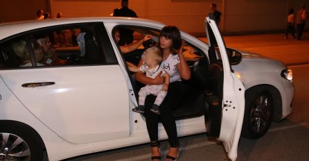 SIN MILJANE KULIĆ NAPUŠTA ZADRUGU 3, A SADA JE OTKRIVEN RAZLOG: Isplivali šokantni detalji u programu UŽIVO!