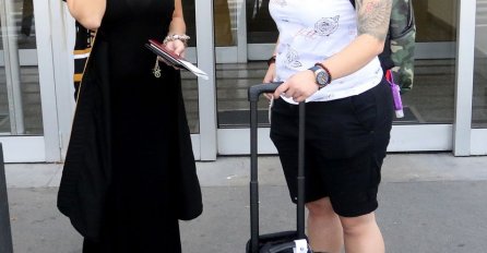 MATORA I SANJA OTPUTOVALE NA MALDIVE: Sanja obukla bikini, A KAD SE MATORA SKINULA U KUPAĆI NIKOME NIJE BILO DOBRO!