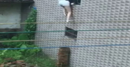 Snimao je komšinicu kako kroz prozor ulazi u kuću, dobro pogledajte šta će se desiti na 0:30 (VIDEO)