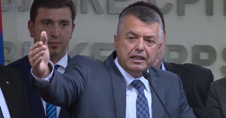 Senad Bratić podnio ostavku