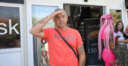 Ivan Gavrilović jučer sahranio oca, a danas šokirao objavom: "ŠTA MU SE DEŠAVA?"